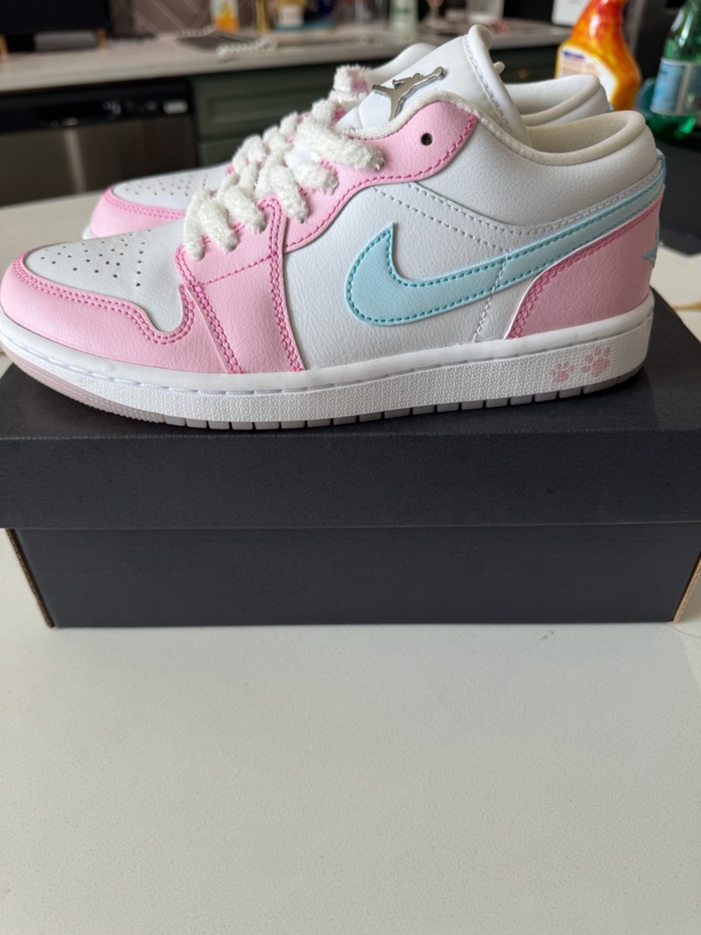 RARE Nike Air Jordan 1 Low. Pink/Blue/White, Paw Prints. Size 6Y